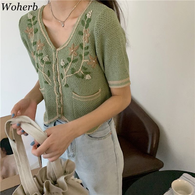 Floral Embroidered Knitted Cardigan Tops Women Summer Short Sleeve V-neck Crop Sweater Korean Fashion Ladies Jumpers 210519