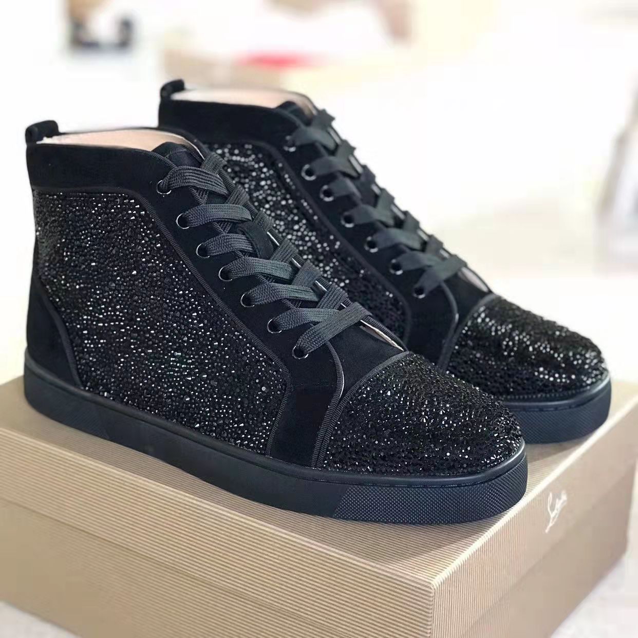 Loafers Red Bottom Designer Shoes Platform US11 Sneakers christin running shoe Junior Spikes Mens Womens Casual Shoe Black Glitter Flat Trai
Loafers Red Bottom Designer Shoes Platform US11 Sneakers christin running shoe Junior Spikes Mens Womens Casual Shoe Black Glitter Flat Trai