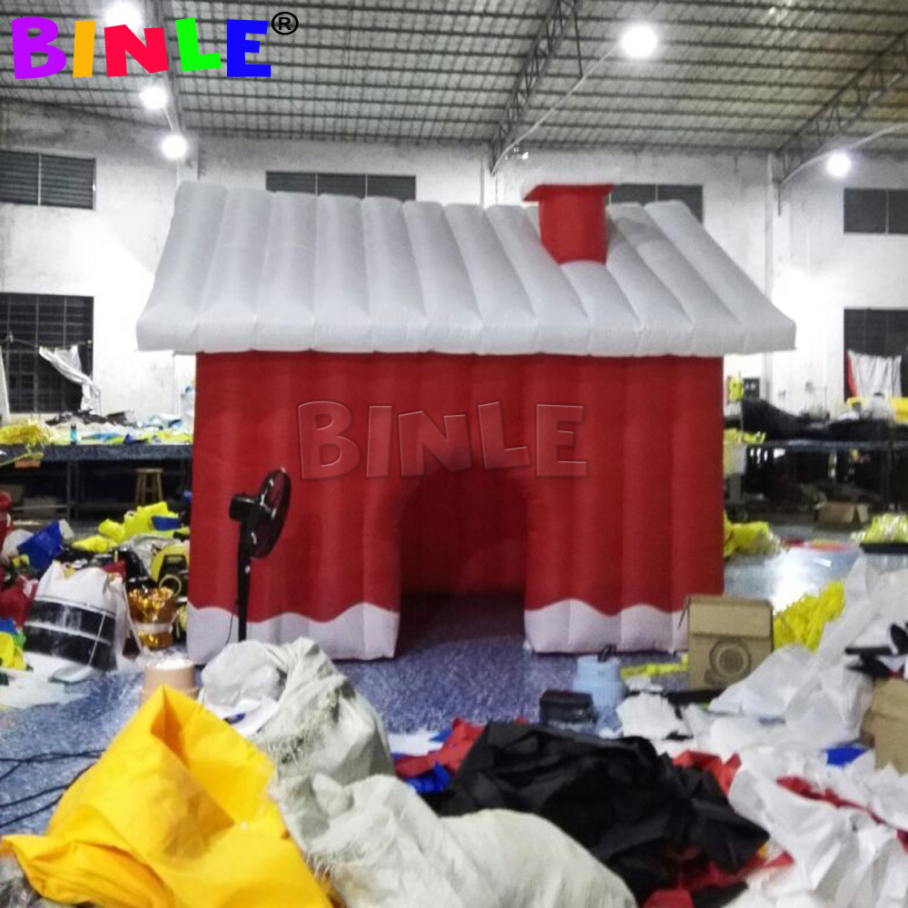 Pretty Outdoor Inflatable Christmas House Red Xmas Cabin Santa Grotto Square Tent For Holiday Decoration