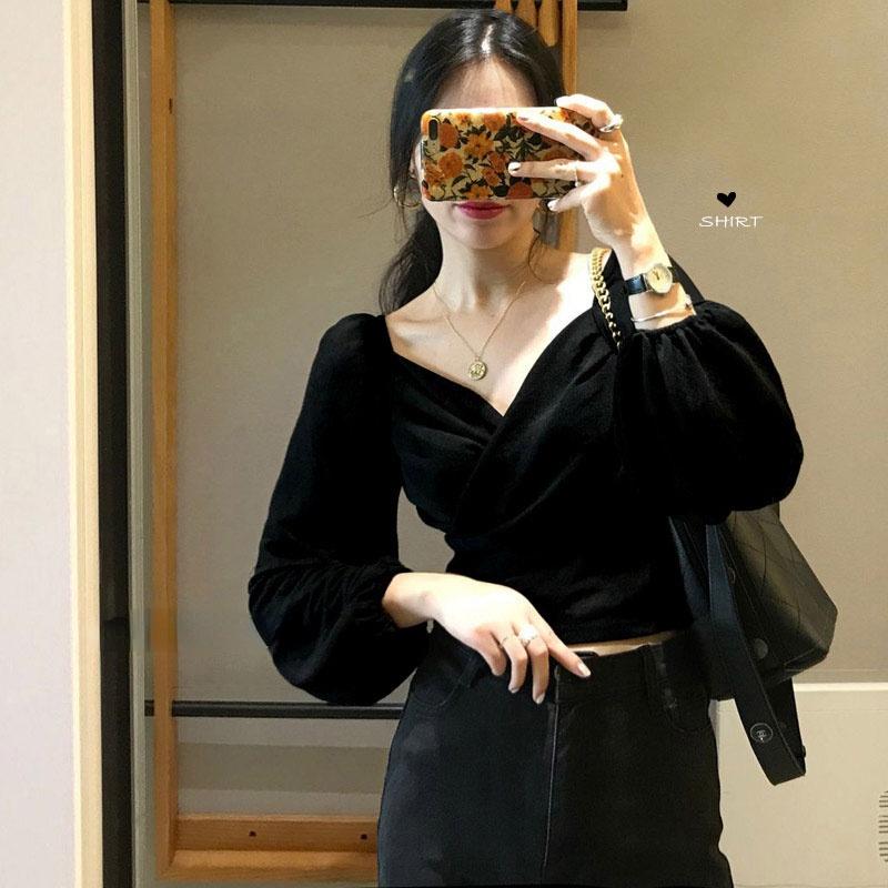 Women's Blouses & Shirts Vintage Square Collar Velvet Long Sleeve Shirt 2021 Autumn Slim Crop Blosue Korean Style Chic Elegant Women Tops, White
Women's Blouses & Shirts Vintage Square Collar Velvet Long Sleeve Shirt 2021 Autumn Slim Crop Blosue Korean Style Chic Elegant Women Tops, White