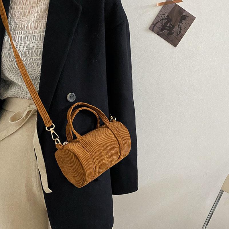 Evening Bags Female Bag 2021 Mini Shoulder Fashion Corduroy Pillow Round All-Match Handbag Girl Small Messenger
Evening Bags Female Bag 2021 Mini Shoulder Fashion Corduroy Pillow Round All-Match Handbag Girl Small Messenger