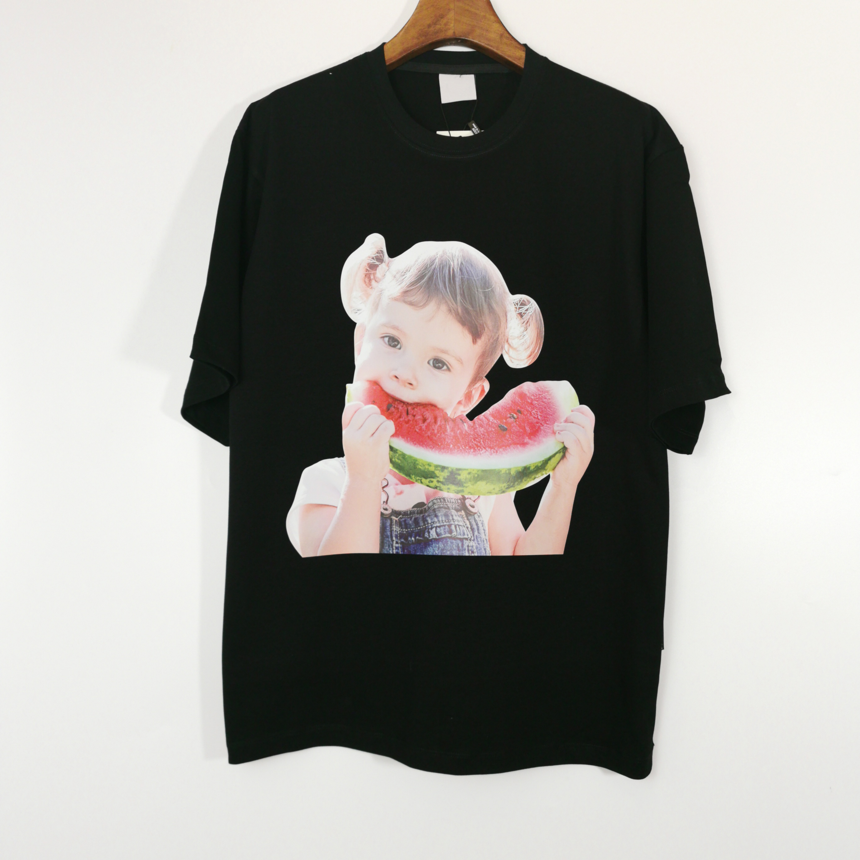 ADLV t shirt tide brand Korean version of loose donuts eating melon graffiti girl couple models girlfriends short-sleeved T-shirt Men s Clothing, White;black
ADLV t shirt tide brand Korean version of loose donuts eating melon graffiti girl couple models girlfriends short-sleeved T-shirt Men s Clothing, White;black