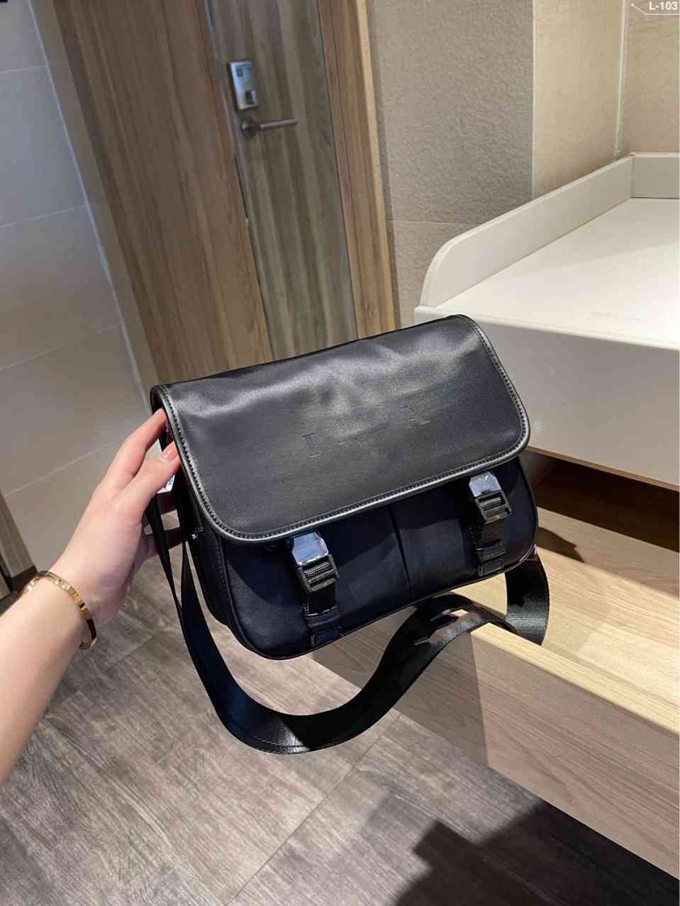 New men's sling single shoulder bag with double buttons clearance sale, Twenty eight twenty
New men's sling single shoulder bag with double buttons clearance sale, Twenty eight twenty