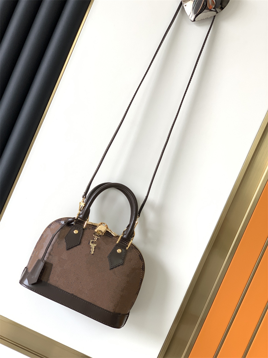 Higt Quality Alma Bb Tote Fashion Women Shoulder Bags Chain Messenger Bag Leather Handbags Shell Purse Ladies Cosmetic Crossbodys, Bubble wrap packaging
Higt Quality Alma Bb Tote Fashion Women Shoulder Bags Chain Messenger Bag Leather Handbags Shell Purse Ladies Cosmetic Crossbodys, Bubble wrap packaging