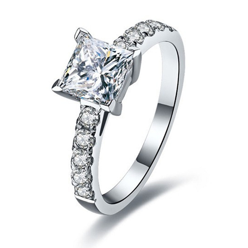 1CT Princess Engagement Rings Wedding Solid Silver NSDC Simulated Diamond Ring for Women Promise Jewellery
1CT Princess Engagement Rings Wedding Solid Silver NSDC Simulated Diamond Ring for Women Promise Jewellery