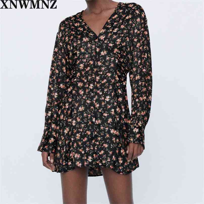 women printed dress V-neck with long cuffed sleeves Gathered detail at the waist Front button fastening 210520, Black
women printed dress V-neck with long cuffed sleeves Gathered detail at the waist Front button fastening 210520, Black