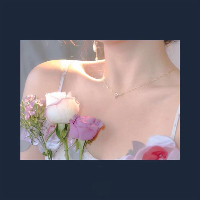 Pendant Necklaces Gothic Cute Couple Water Droplets Crystal Necklace Italia Body Jewelry Kpop Friends Goth ACCESSORI Phone Charm Pendant.
Pendant Necklaces Gothic Cute Couple Water Droplets Crystal Necklace Italia Body Jewelry Kpop Friends Goth ACCESSORI Phone Charm Pendant.
