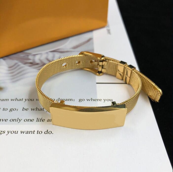 Paris Men Women lovers Gift Bangle Top Designer Jewelry 3 Colors Lady Fashion strap bracelets Brand watch chain
Paris Men Women lovers Gift Bangle Top Designer Jewelry 3 Colors Lady Fashion strap bracelets Brand watch chain