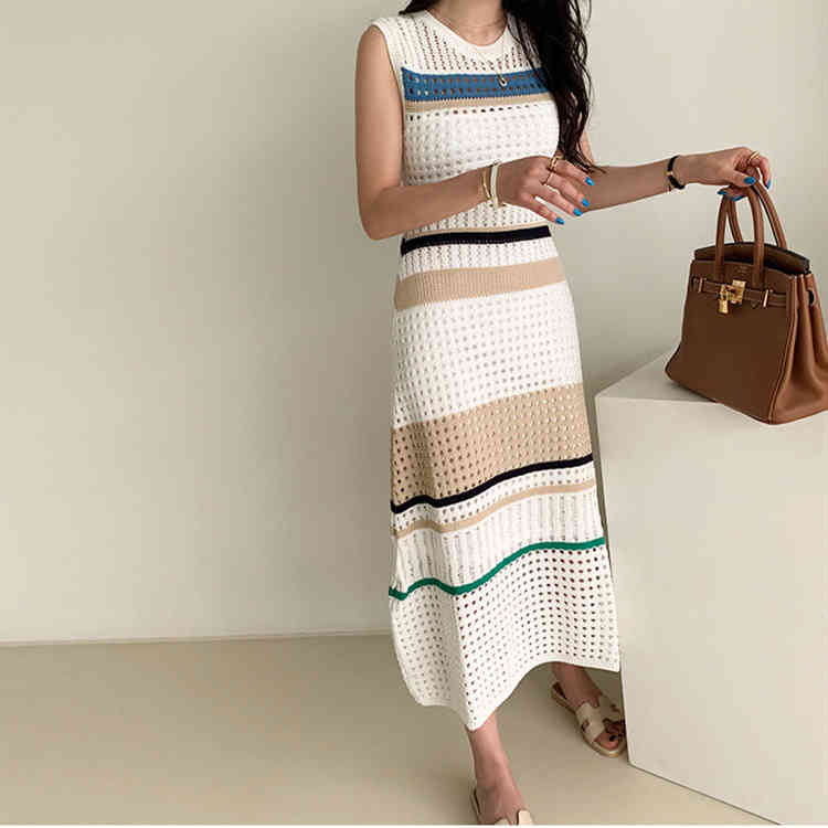 Summer Fashion Hollow Out Knitted Dresses Women Sleeveless Striped Patchwork Sweater Mermaid Dress Vintage 210506