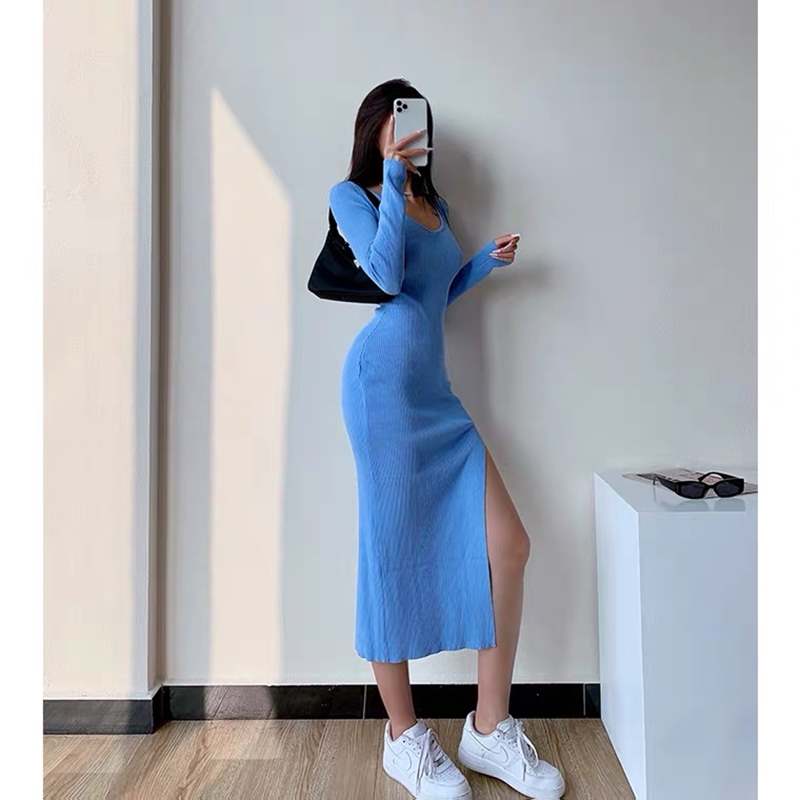 2021knitted dress female autumn and winter new v-neck long-sleeved stretch tight-fitting hip dress with slits ins fashion, Black;gray
2021knitted dress female autumn and winter new v-neck long-sleeved stretch tight-fitting hip dress with slits ins fashion, Black;gray
