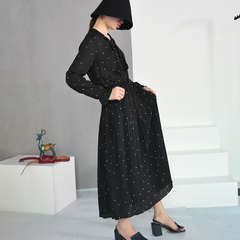 [EAM] New Spring Round Neck Long Sleeve Solid Black Chiffon Dot Loose Big Size Dress Women Fashion Tide JA23601M 210409