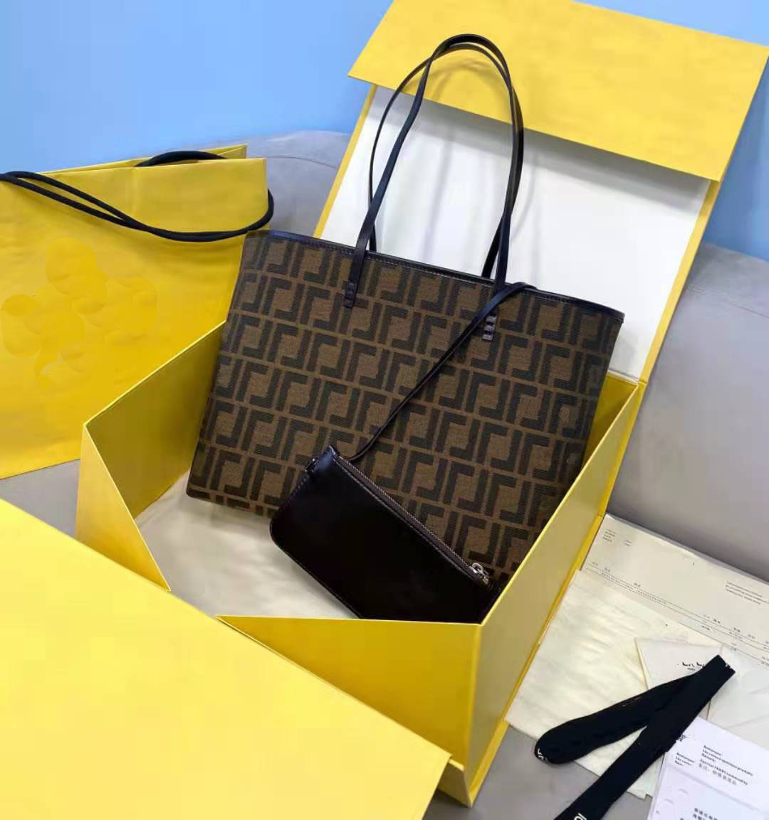 Designer Tote Bag Women Shoulder Handbags Luxury Bags 2pcs/set Fashion Crossbody Messenger Purse Lady Outdoor Packs Large Capacity, Brown
Designer Tote Bag Women Shoulder Handbags Luxury Bags 2pcs/set Fashion Crossbody Messenger Purse Lady Outdoor Packs Large Capacity, Brown