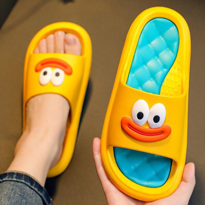 Sandals Slippers of women's cartoon slippers slide into beautiful Underneath slide-down toe comfortable F27O, 1# shoe box
Sandals Slippers of women's cartoon slippers slide into beautiful Underneath slide-down toe comfortable F27O, 1# shoe box