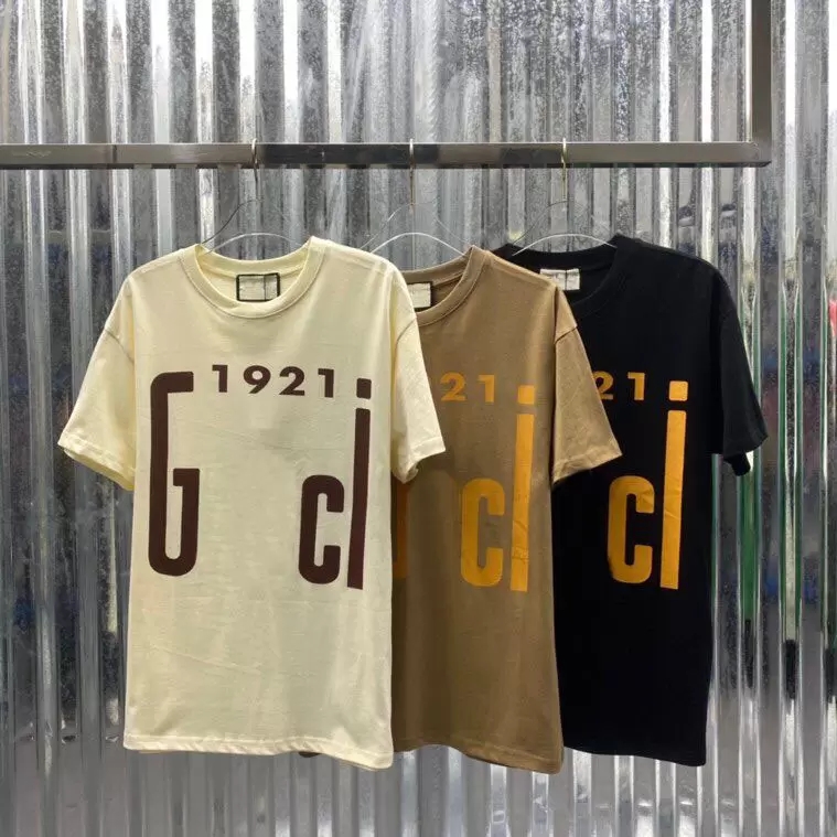 2022ss early spring new high-grade cotton printed T-shirt round neck stitching pullover short sleeves Size: m~xxxl Color: black and white
2022ss early spring new high-grade cotton printed T-shirt round neck stitching pullover short sleeves Size: m~xxxl Color: black and white