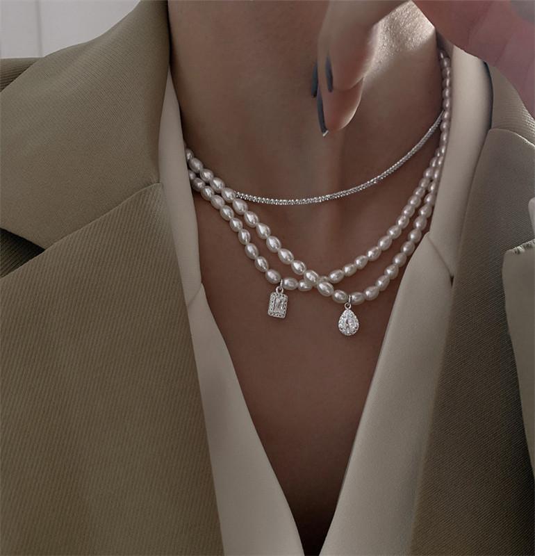 Chokers Fashion Retro Freshwater Pearl Necklace Women's Clavicle Chain Sweater Light Luxury Niche
Chokers Fashion Retro Freshwater Pearl Necklace Women's Clavicle Chain Sweater Light Luxury Niche
