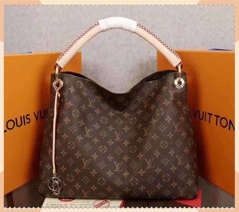 ARTSY Fashion Lady Crossbody Bags Excellent Quality LV LOUIS bag VITTON Designers luxurys women Handbags Totes On Chain, Red;black
ARTSY Fashion Lady Crossbody Bags Excellent Quality LV LOUIS bag VITTON Designers luxurys women Handbags Totes On Chain, Red;black
