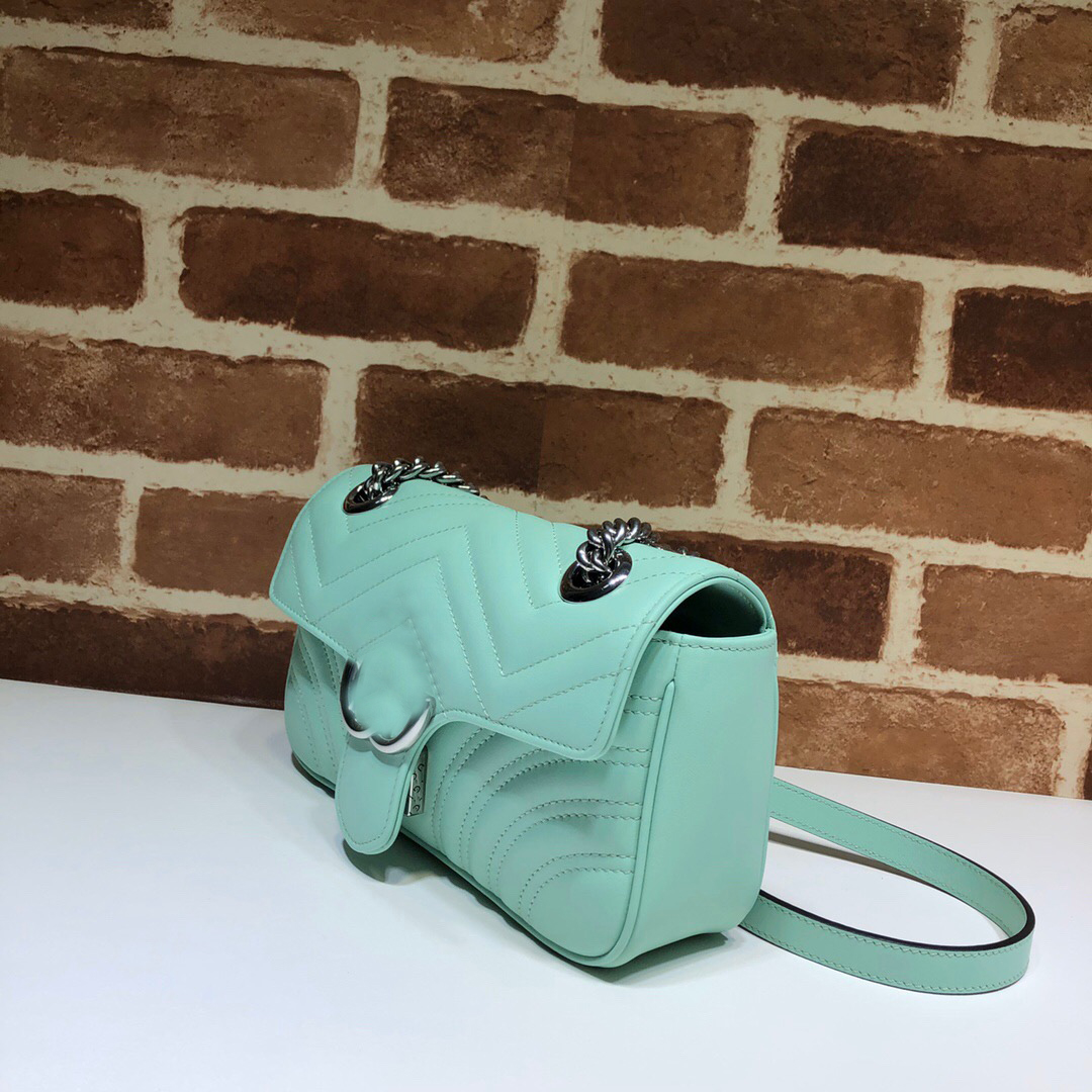 446744 classic ladies' one-shoulder shoulder strap bag Italian designer 7A high-end customized quality leisure fashion style 0452
446744 classic ladies' one-shoulder shoulder strap bag Italian designer 7A high-end customized quality leisure fashion style 0452