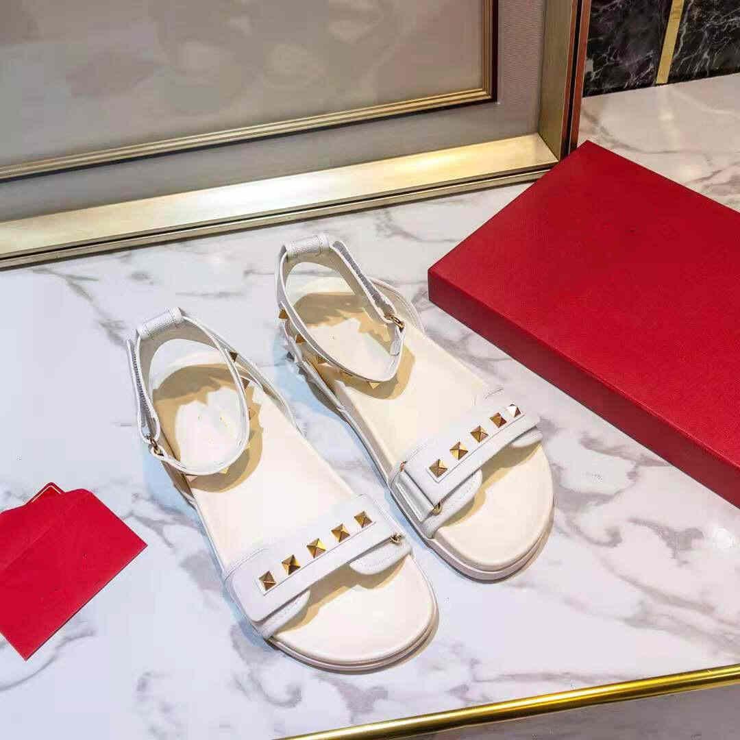 Sandals 2021 female summer fairy flat bottom all-match word with velcro fashion rivets explosive style thick-soled Roman shoes trend, Black
Sandals 2021 female summer fairy flat bottom all-match word with velcro fashion rivets explosive style thick-soled Roman shoes trend, Black