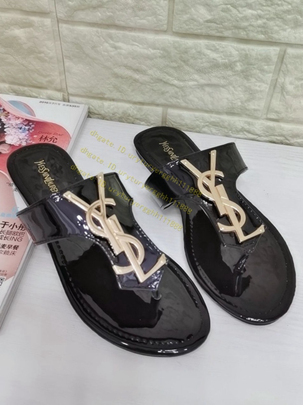 mens and womens fashion sporty motif print slides sandals slippers boys girls jacquard stripe causal flip flops No box and dust bags WW6F, Black
mens and womens fashion sporty motif print slides sandals slippers boys girls jacquard stripe causal flip flops No box and dust bags WW6F, Black