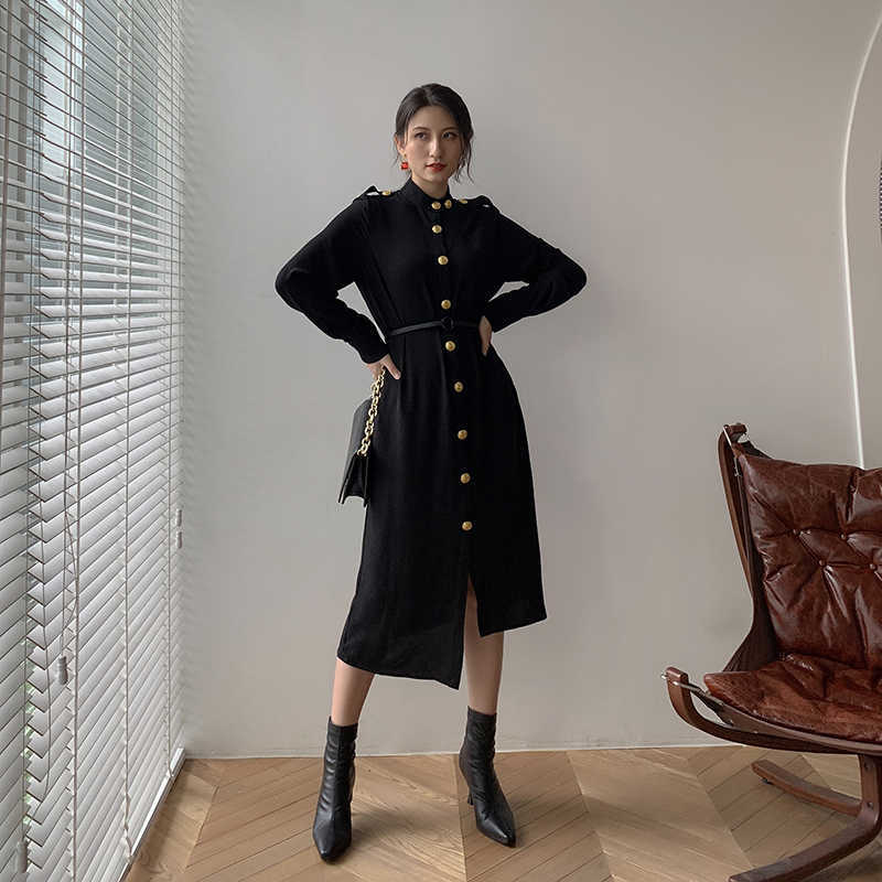 Fashion Shirt Dress Gold Button Embellished Solid Black Blue Long Sleeve Irregular Sheath Femme Vestidoes 210608
Fashion Shirt Dress Gold Button Embellished Solid Black Blue Long Sleeve Irregular Sheath Femme Vestidoes 210608