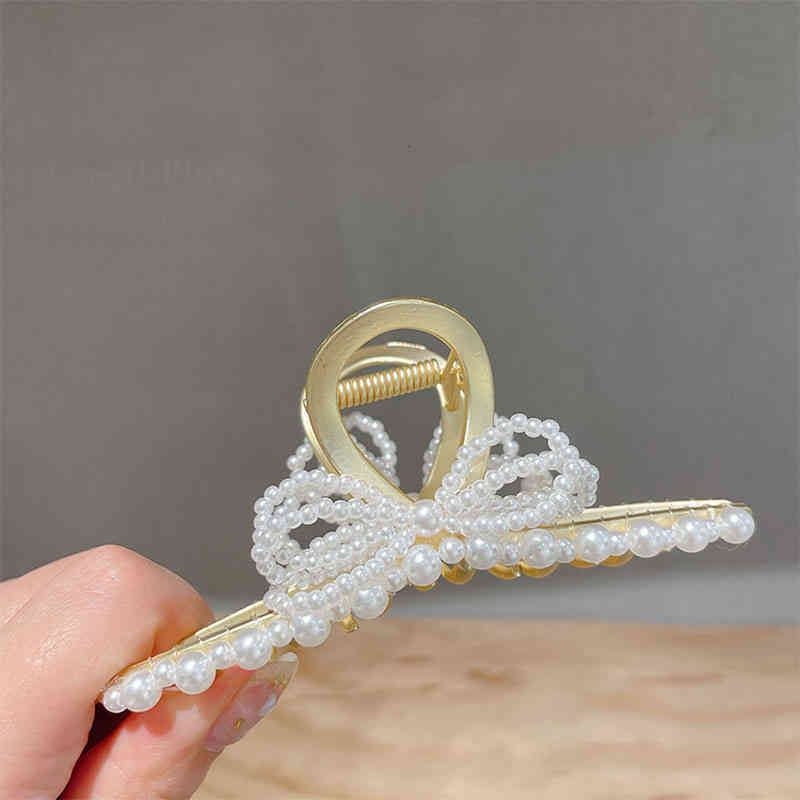 Hair Accessories Jewelry Gentle Gripping Clip Bow pin Large Pearl Metal Shark pin Back of Head Volume Out