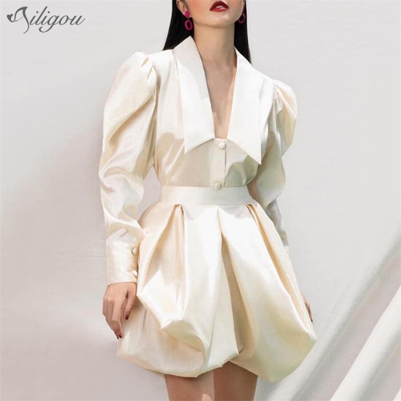 Summer Sexy Long Sleeve Lapel Pleated White Two-Piece Suit Celebrity Designer Fashion Party Women'S 210525
Summer Sexy Long Sleeve Lapel Pleated White Two-Piece Suit Celebrity Designer Fashion Party Women'S 210525