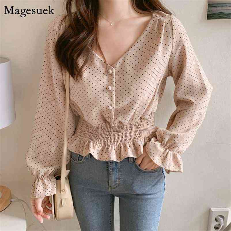 Elegant Front Buttons Slim Waist Ruffles Female Blouse Vintage V-neck Flare Sleeve Polka Dot Women Shirts Blusas 6602 50 210518, White
Elegant Front Buttons Slim Waist Ruffles Female Blouse Vintage V-neck Flare Sleeve Polka Dot Women Shirts Blusas 6602 50 210518, White