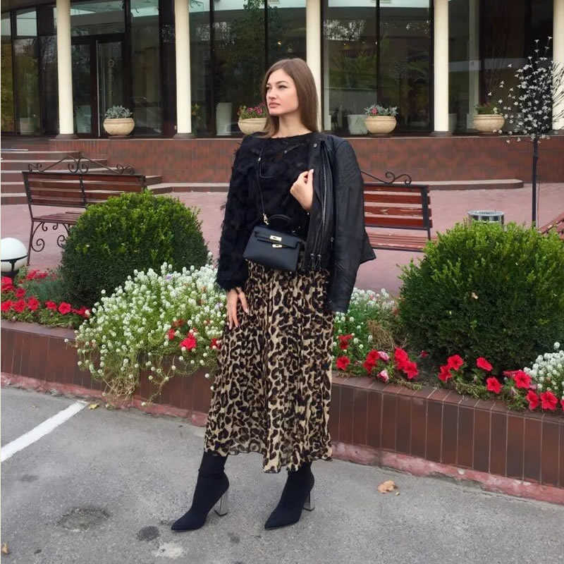 Qooth Summer Autumn Women Long Leopard Skirt Elastic Waist Chiffon Pleated s Casual Maxi Beach Printed DF650 210619
