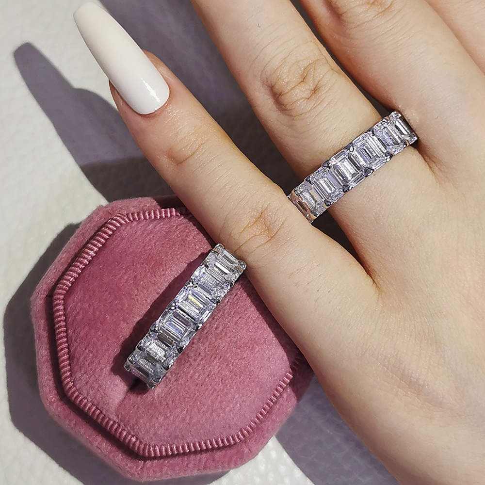 2022 Ins Top Sell Wedding Rings Simple Fashion Jewelry 925 Sterling Silver Emerald Cut 5A Cubic Zircon Promise Party Stackable Handmade Women Bridal R