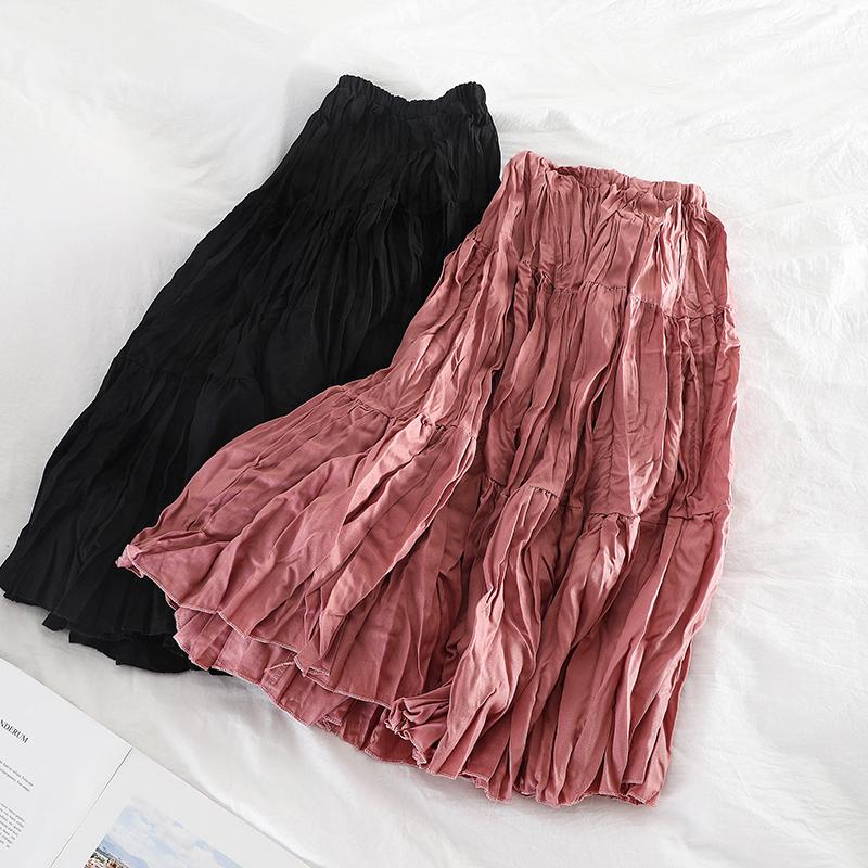 Skirts Women Casual Solid 2021 Korean Elegant Lady Pleated Knee-Length Autumn Fashion Empire Chic Black
Skirts Women Casual Solid 2021 Korean Elegant Lady Pleated Knee-Length Autumn Fashion Empire Chic Black