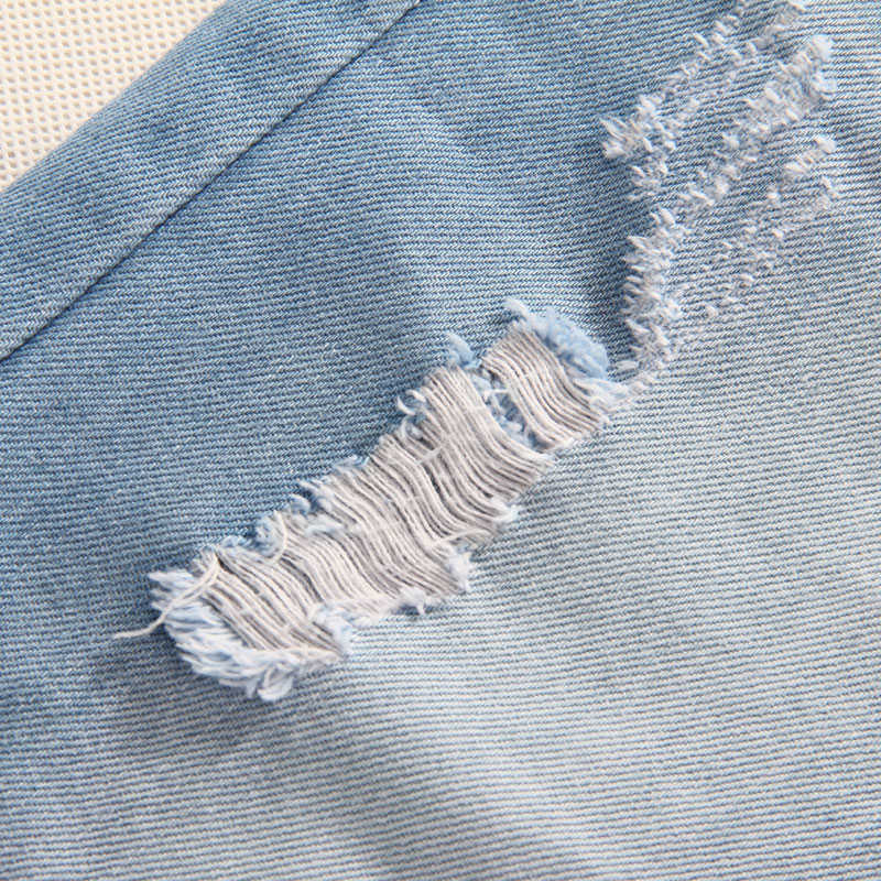 Men's Shallow Light Blue Fashion Denim Shorts Men's Summer Large Size Hole Fashion Simple Jeans Size 28-42 X0621
