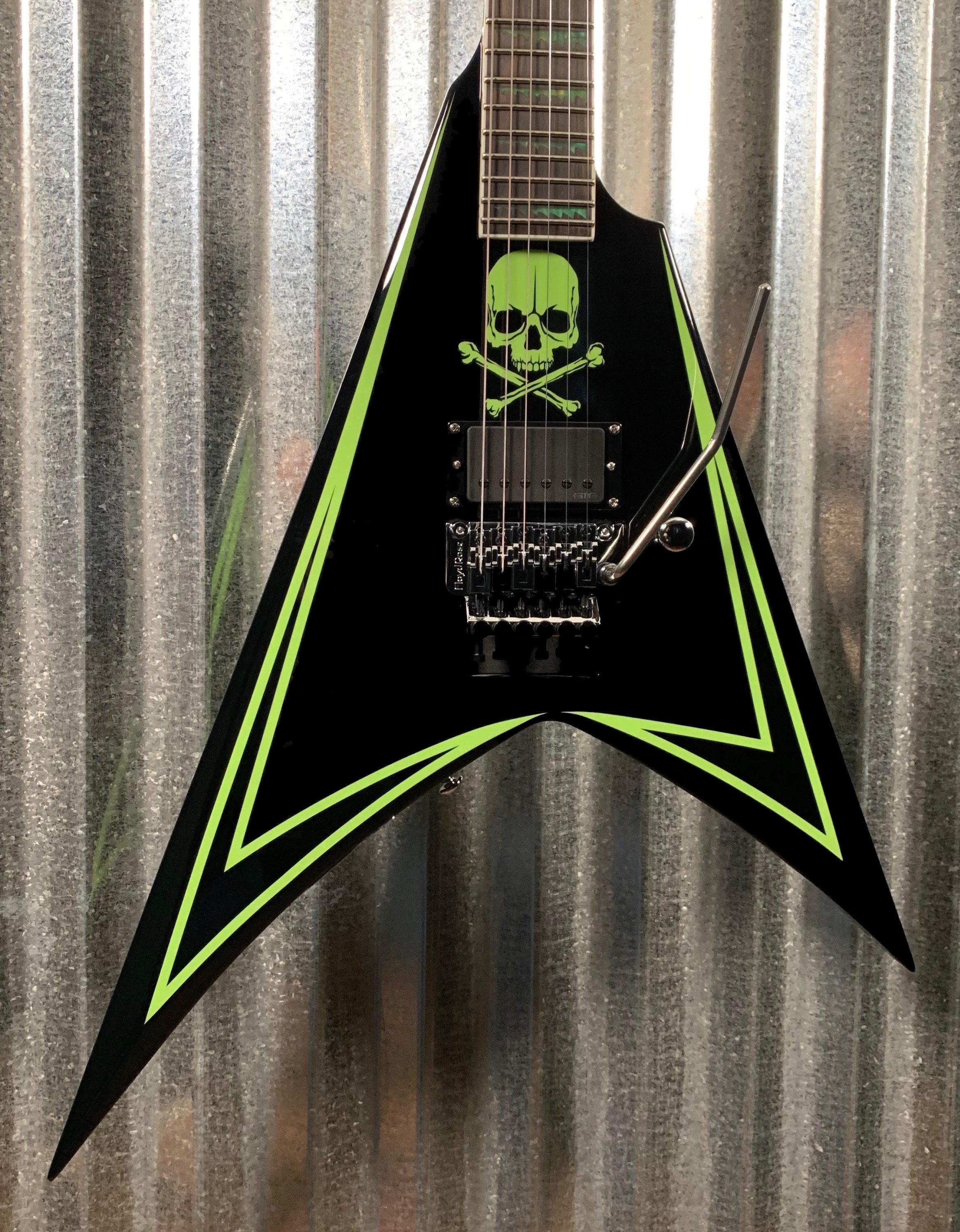 LTD 600 GREENY Alexi Laiho Green Sawtooth Flying V Electric Guitar Scalloped Fingerboard 20-24, Floyd Rose Tremolo Bridge, China EMG Pickup, Chrome Hardware
LTD 600 GREENY Alexi Laiho Green Sawtooth Flying V Electric Guitar Scalloped Fingerboard 20-24, Floyd Rose Tremolo Bridge, China EMG Pickup, Chrome Hardware