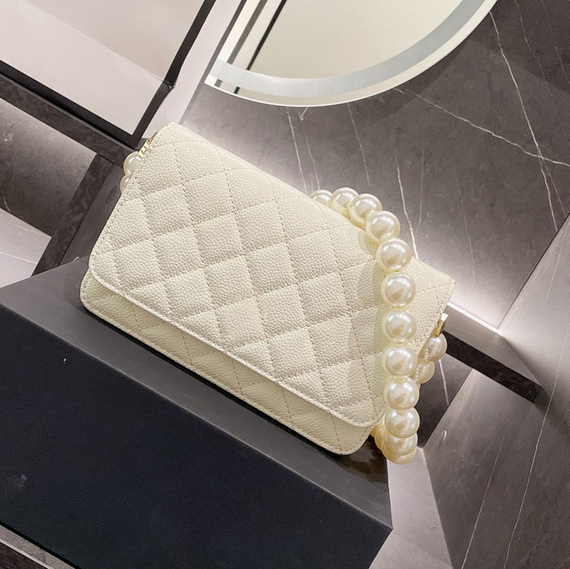 19C Wallet On Chain Grained Caviar Leather Bags Pearl Ball Gold Hardware Black Card Holder Phone Pocket Purses Clutch Multi Pochette Desinge
19C Wallet On Chain Grained Caviar Leather Bags Pearl Ball Gold Hardware Black Card Holder Phone Pocket Purses Clutch Multi Pochette Desinge