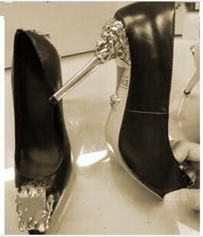 Gold Heels Designer Pumps Medusa Wedding Party Shoes So kate Pointed toe Patent leather Thin high heels Ladies Dress Shoes with box, As pics
Gold Heels Designer Pumps Medusa Wedding Party Shoes So kate Pointed toe Patent leather Thin high heels Ladies Dress Shoes with box, As pics