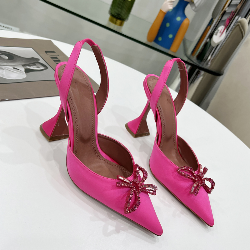 luxury designer high heels black pointed sexy one line sandals womens banquet silk surface 10cm hollow bow diamond large women shoes 42 / 35, Blue
luxury designer high heels black pointed sexy one line sandals womens banquet silk surface 10cm hollow bow diamond large women shoes 42 / 35, Blue