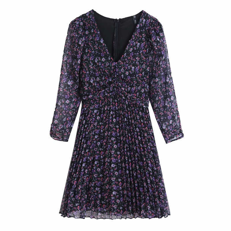 Elegant Women Floral Print Dresses Fashion Ladies Chiffon Pleated Mini Dress Streetwear Female Chic V-Neck Draped Vestidos 210527, Purple
Elegant Women Floral Print Dresses Fashion Ladies Chiffon Pleated Mini Dress Streetwear Female Chic V-Neck Draped Vestidos 210527, Purple