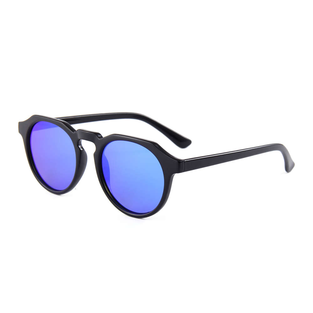 fashion sun glass plastic oem polarized glass lens sunglass newt 2021 unisex, White;black
fashion sun glass plastic oem polarized glass lens sunglass newt 2021 unisex, White;black