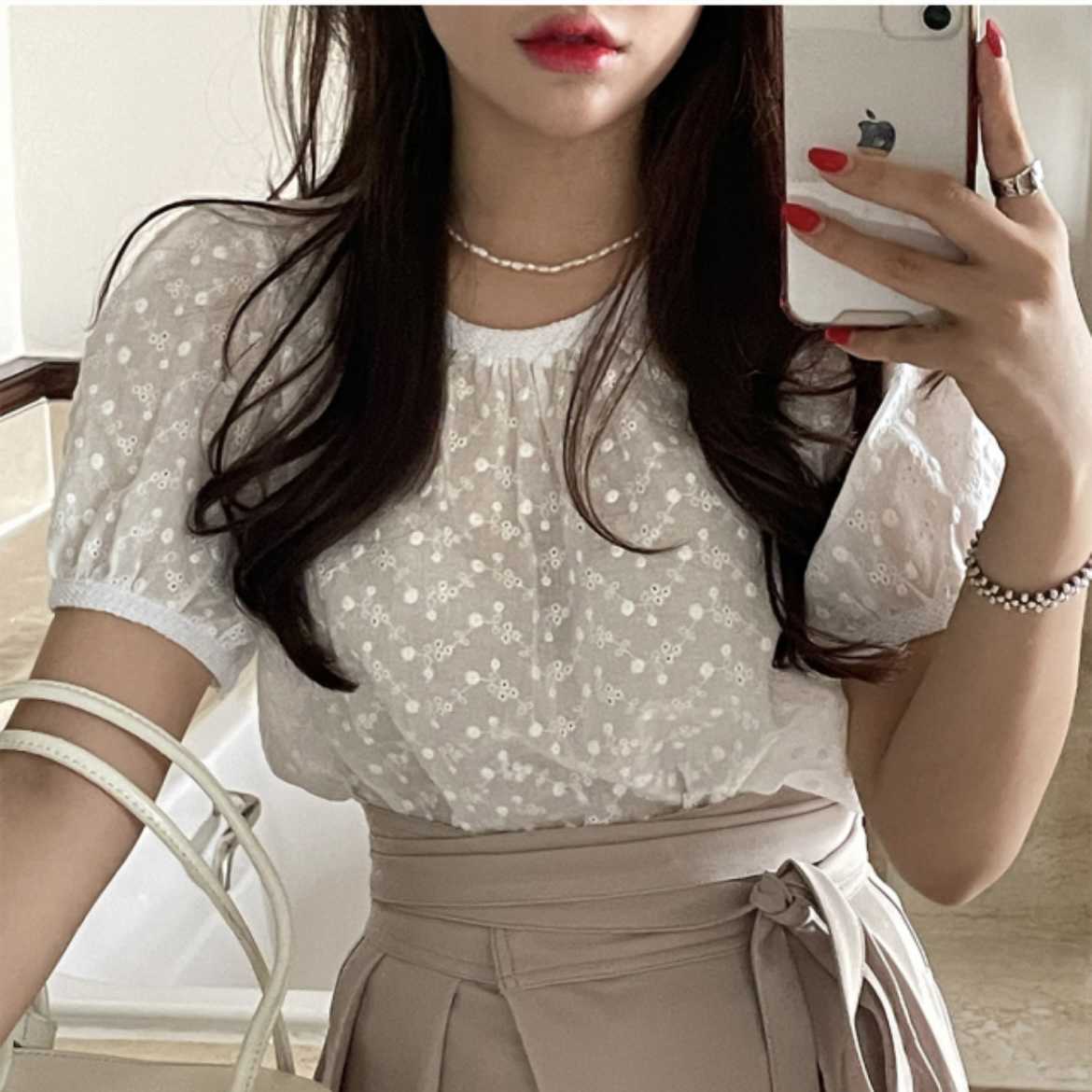 Korejpaa Women Shirt Summer Korean Retro Round Neck Trim Contrast Color Hollow Jacquard Loose All-Match Puff Sleeve Blouses 210526