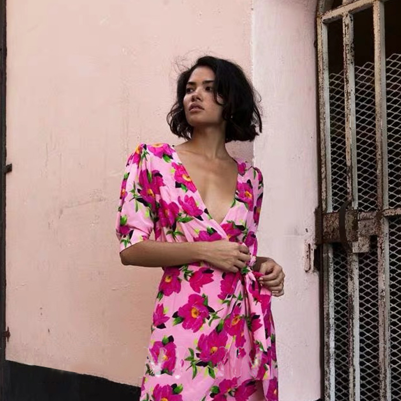 Bohemian Flowery Beach Style Dress Women V neck Button Decorative Floral Print Boho Casual Slip Fashion 210421