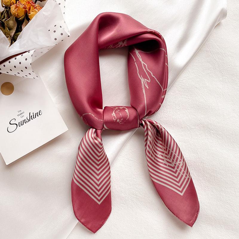 Scarves 2022 Spring Luxury Dustproof Bandanna Sunscreen Silk Fashion 70*70CM Lattice Shawls Print Satin Beach Towel, Blue;gray
Scarves 2022 Spring Luxury Dustproof Bandanna Sunscreen Silk Fashion 70*70CM Lattice Shawls Print Satin Beach Towel, Blue;gray