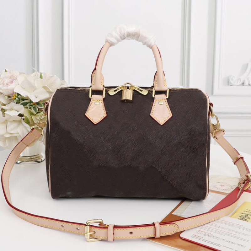Handbag Travel Shoulder Bag Speedy 25 30 35 Crossbody Bags Women Pillow Totes Oxidize Leather Classic Letter Zipper Handbags Purse with Key
Handbag Travel Shoulder Bag Speedy 25 30 35 Crossbody Bags Women Pillow Totes Oxidize Leather Classic Letter Zipper Handbags Purse with Key