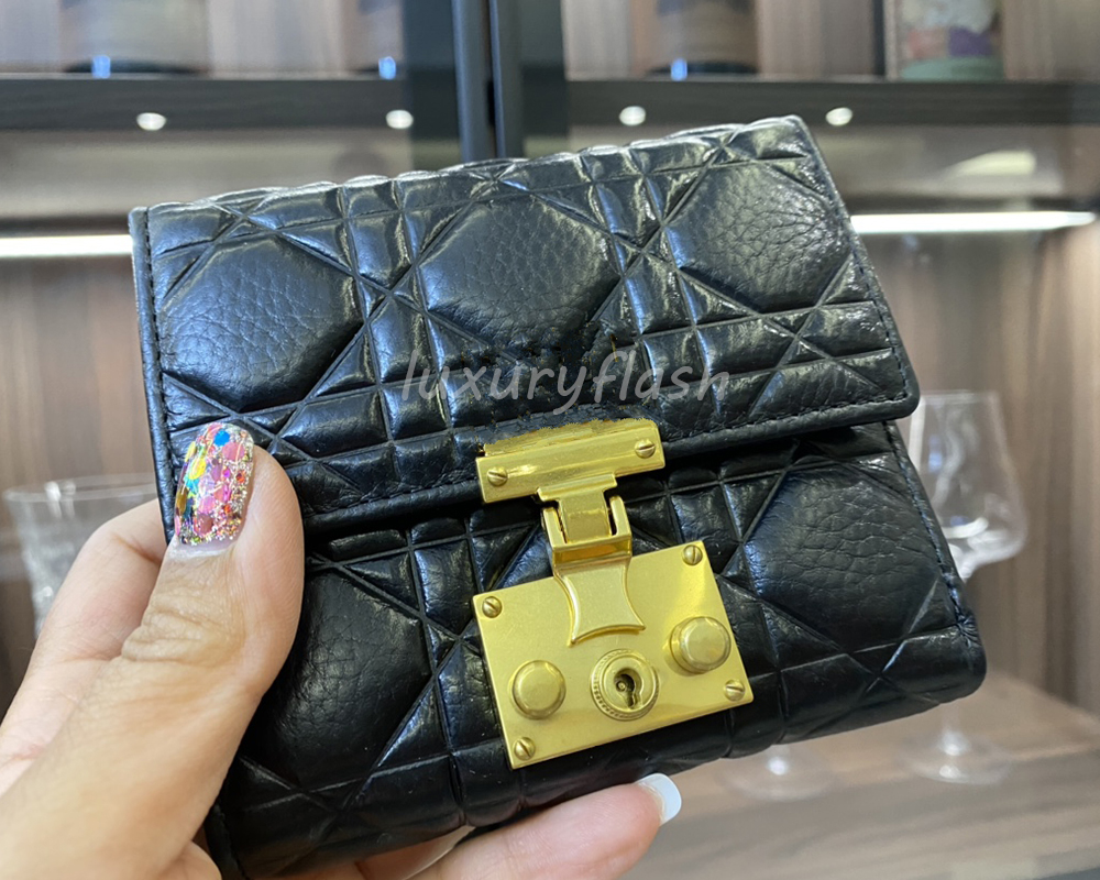designer wallet 2021 black classic genuine leather luxurys ladies fashion purses coin purse temperament handbag card holder, Red;black
designer wallet 2021 black classic genuine leather luxurys ladies fashion purses coin purse temperament handbag card holder, Red;black