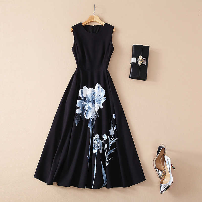 HIGH QUALITY Designer Fashion Runway Women's Sleeveless Brief Floral Printed 210526, Black
HIGH QUALITY Designer Fashion Runway Women's Sleeveless Brief Floral Printed 210526, Black