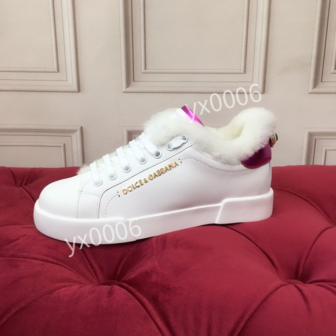 2021 Mens White Low Vulcanized Canvas Sneakers 35-45 Luxurys Designers Shoes Rubber Soles Women Designer Trainer Casual Shoe hc200905, Choose the color
2021 Mens White Low Vulcanized Canvas Sneakers 35-45 Luxurys Designers Shoes Rubber Soles Women Designer Trainer Casual Shoe hc200905, Choose the color