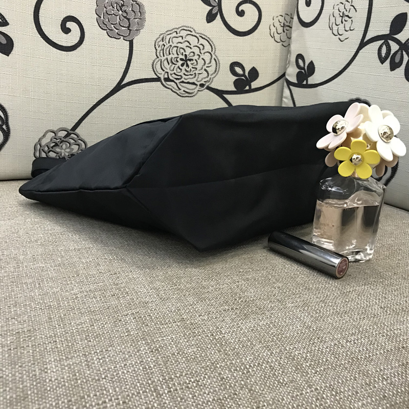 Fashion black shopping bag women storage bags thick pearl sequins outing travel portable shoulder bale for ladies favorite vogue items VIP gifts