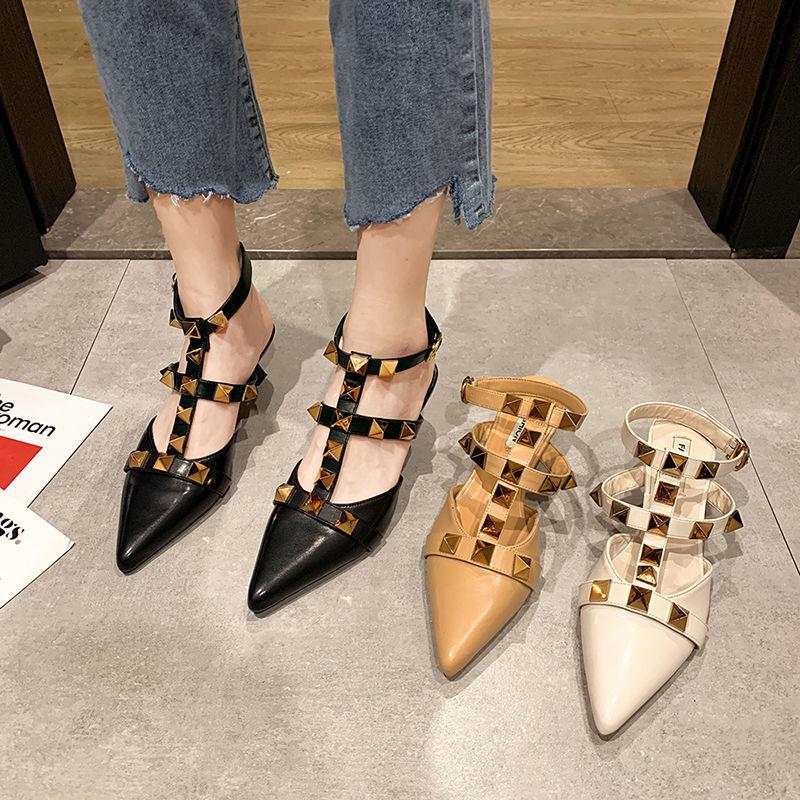 Dress Shoes Point-toe High-heeled For Women's Spring Korean Edition Fashion All-match Bun Head Rivet Stiletto Sandals Trend, Black
Dress Shoes Point-toe High-heeled For Women's Spring Korean Edition Fashion All-match Bun Head Rivet Stiletto Sandals Trend, Black