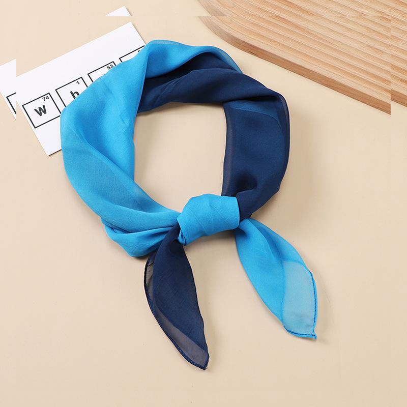 Scarves 2021 Women Multifunction Silk Scarf Elegant Stripes Wind Gradient Thin Moire YarnSatin Small Square Wraps Head Hijab
Scarves 2021 Women Multifunction Silk Scarf Elegant Stripes Wind Gradient Thin Moire YarnSatin Small Square Wraps Head Hijab