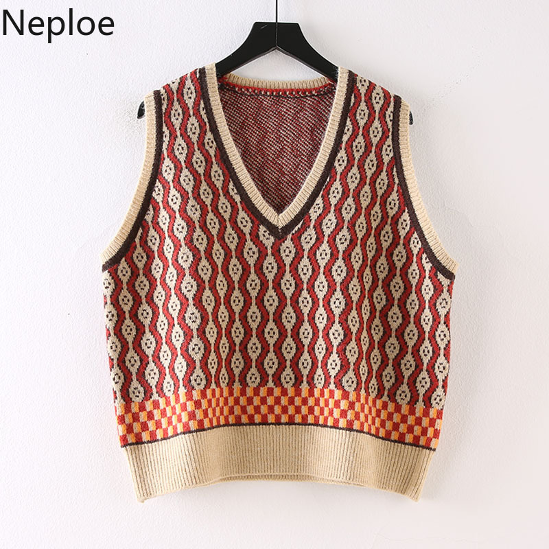Neploe Vintage Crochet Floral Sweaters Vest Women V-neck Sleeveless Knitted Pullovers Waistcoat Loose Plaid Tank Tops Female 210422
