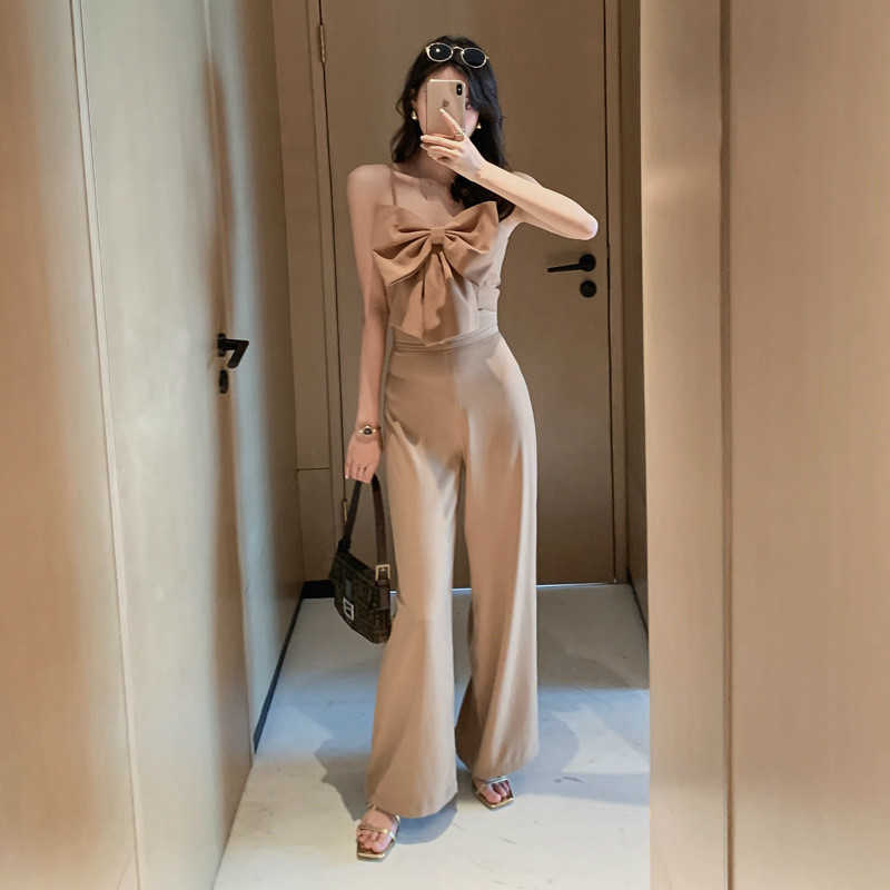 Two-piece women' summer temperament bow short top high waist wide leg suit pants 210603, Khaki
Two-piece women' summer temperament bow short top high waist wide leg suit pants 210603, Khaki