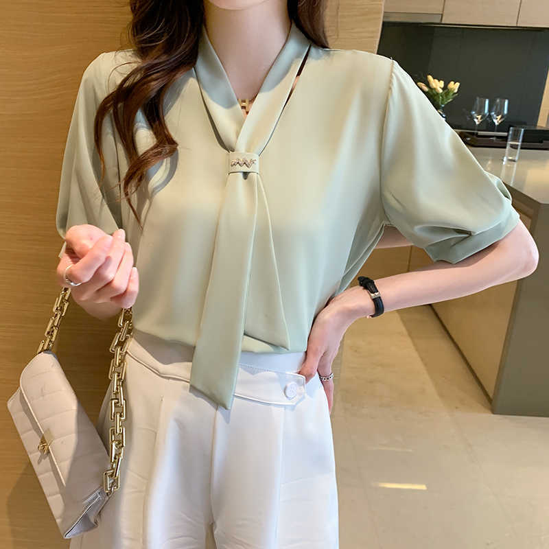 Fashion Women' Shirt Green Bow Blouses for Women Embroidered Flares V-neck All-match Blouse Tops Female Woman 210604, White
Fashion Women' Shirt Green Bow Blouses for Women Embroidered Flares V-neck All-match Blouse Tops Female Woman 210604, White